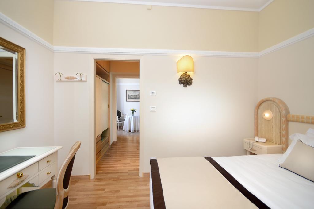 Grand Hotel Vittoria Montecatini-Terme Esterno foto
